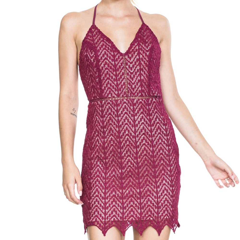 SEXY SLEEVELESS BODYCON LACE DRESS